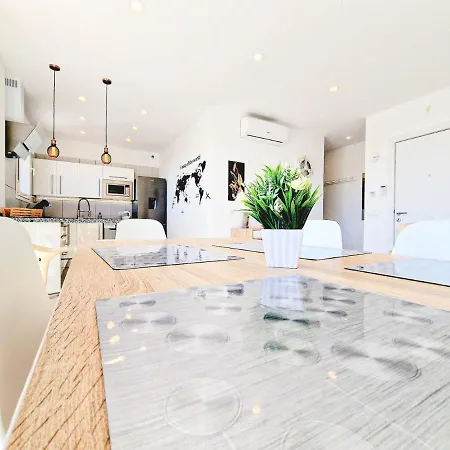 Sea Point House 公寓 *