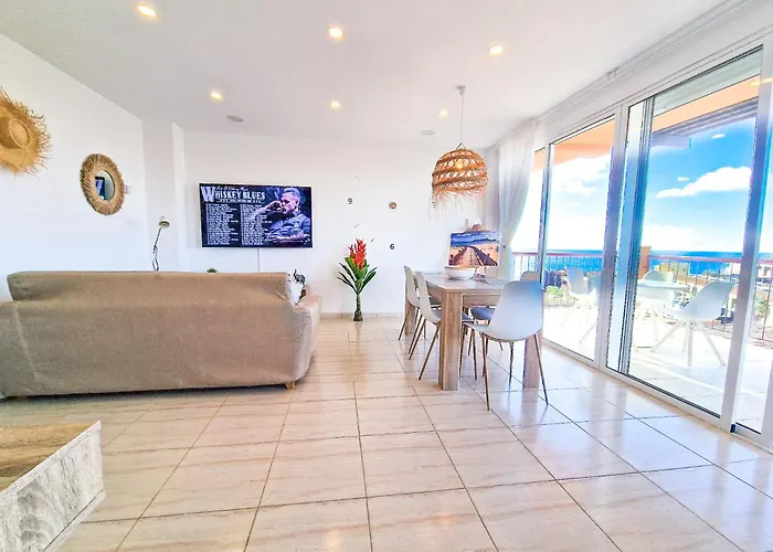 Sea Point House *